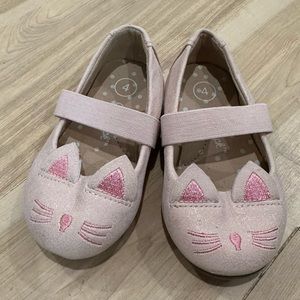 Cat & Jack kitty cat shoes size 4 (toddler)